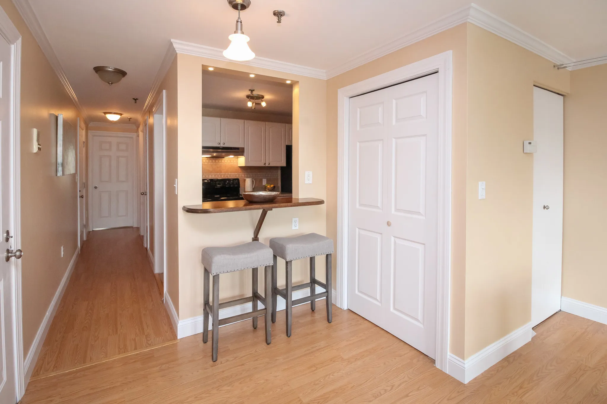 2 bed, 1 bath apartment for rent at 161 West Sixth St Unit C, South Boston — photo 6 of 13