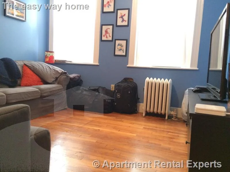 2 bed, 1 bath apartment for rent at 1610 Massachusetts Ave Unit 1, Harvard Square — photo 3 of 11