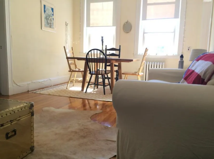 2 bed, 1 bath apartment for rent at 1610 Massachusetts Ave Unit 10, Neighborhood Nine — photo 3 of 7