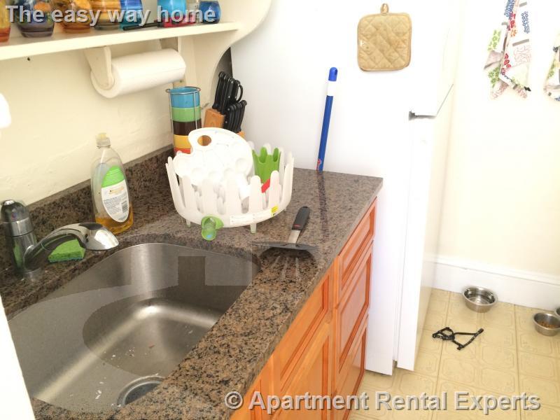 Studio bed, 1 bath apartment for rent at 1610 Massachusetts Ave Unit 11, Harvard Square — photo 6 of 8