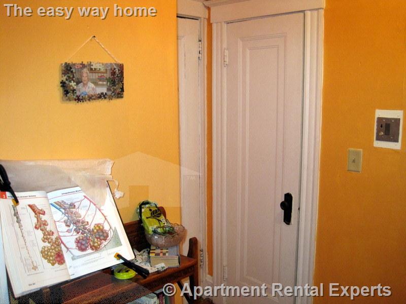 Studio bed, 1 bath apartment for rent at 1610 Massachusetts Ave Unit 12, Harvard Square — photo 2 of 11
