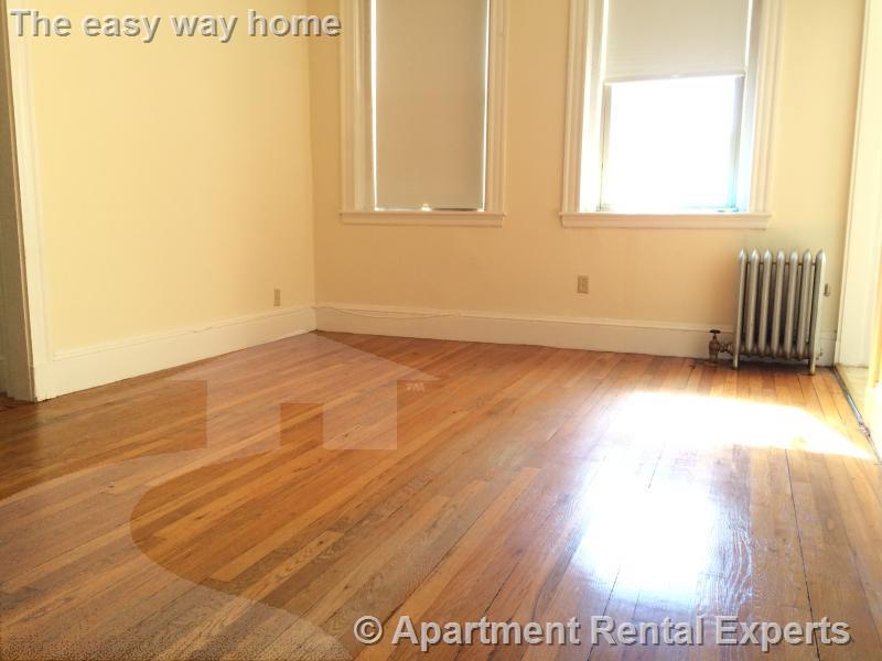 2 bed, 1 bath apartment for rent at 1610 Massachusetts Ave Unit 2, Harvard Square — photo 5 of 7