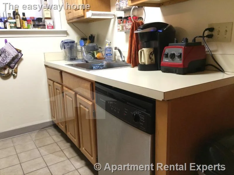 1 bed, 1 bath apartment for rent at 1610 Massachusetts Ave Unit B2, Neighborhood Nine — photo 2 of 12