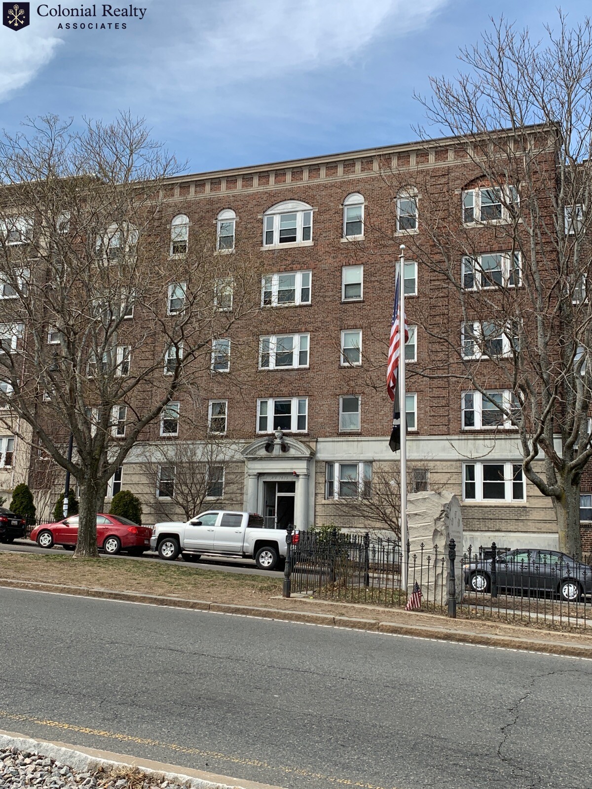 1 bed, 1 bath apartment for rent at 1611 Commonwealth Ave Unit 5, Brighton