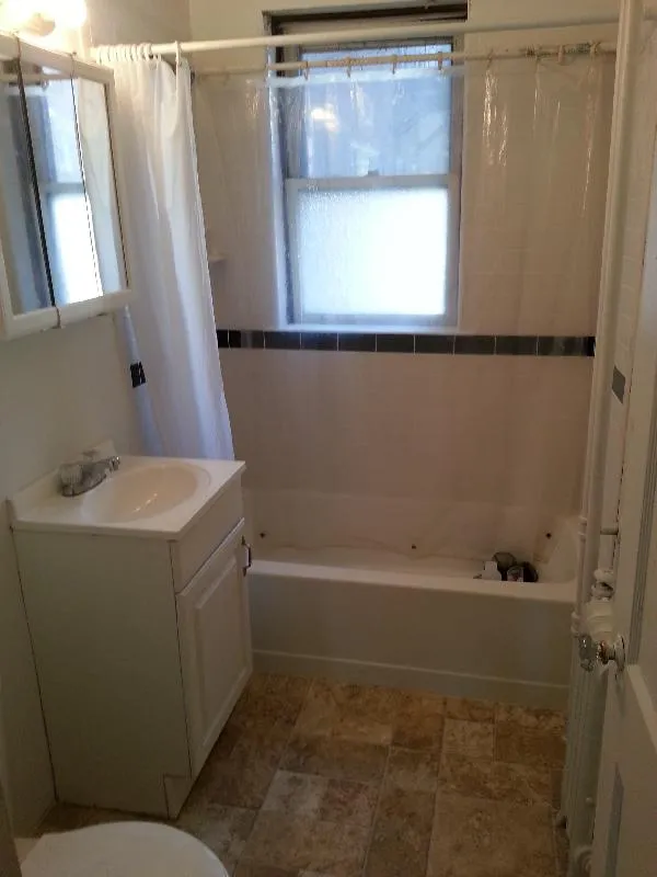 1 bed, 1 bath apartment for rent at 1615 Commonwealth Ave Unit 1, Brighton — photo 8 of 9