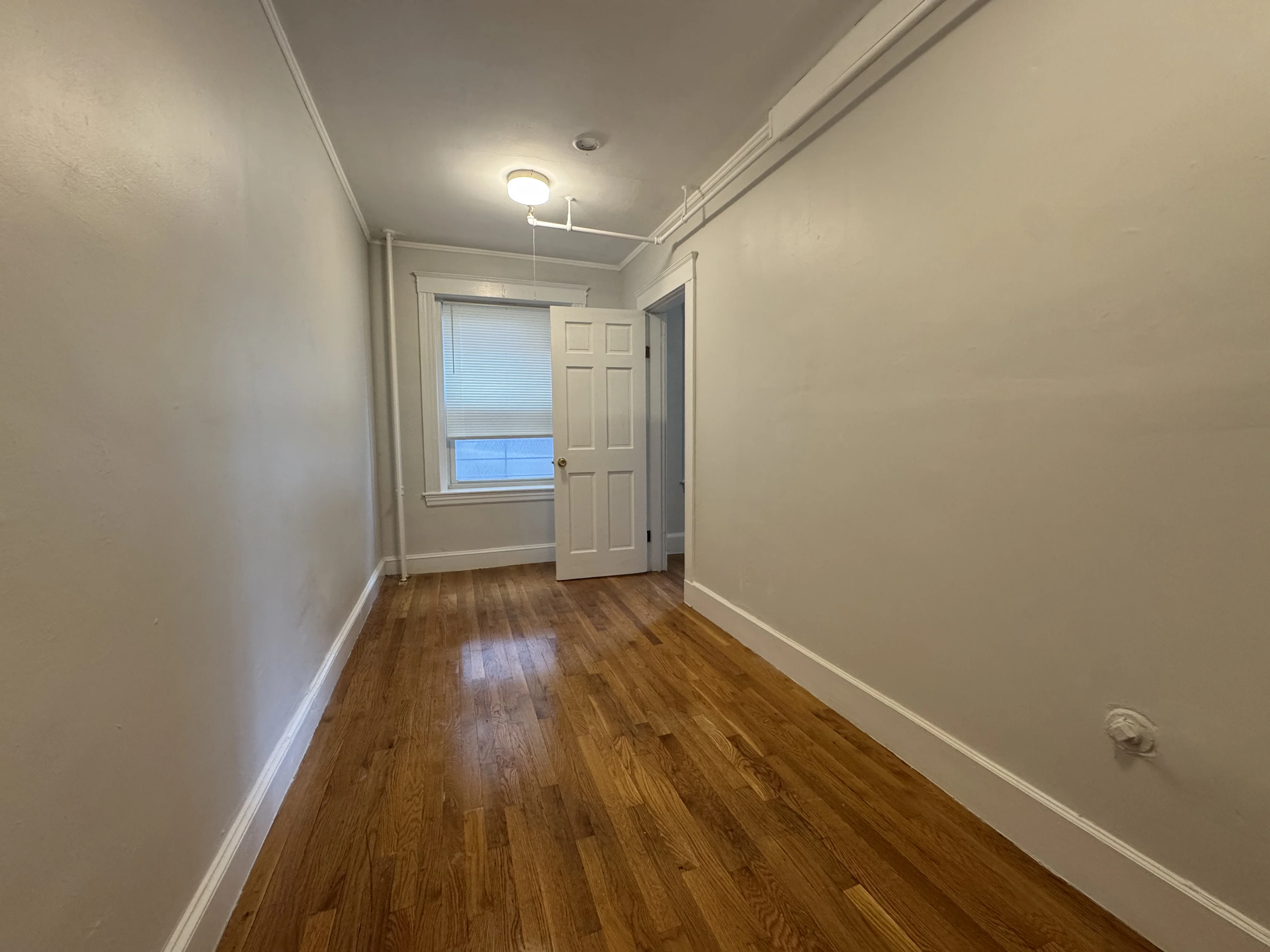 2 bed, 1 bath apartment for rent at 1615 Commonwealth Ave Unit 1615-6, Brighton — photo 10 of 11