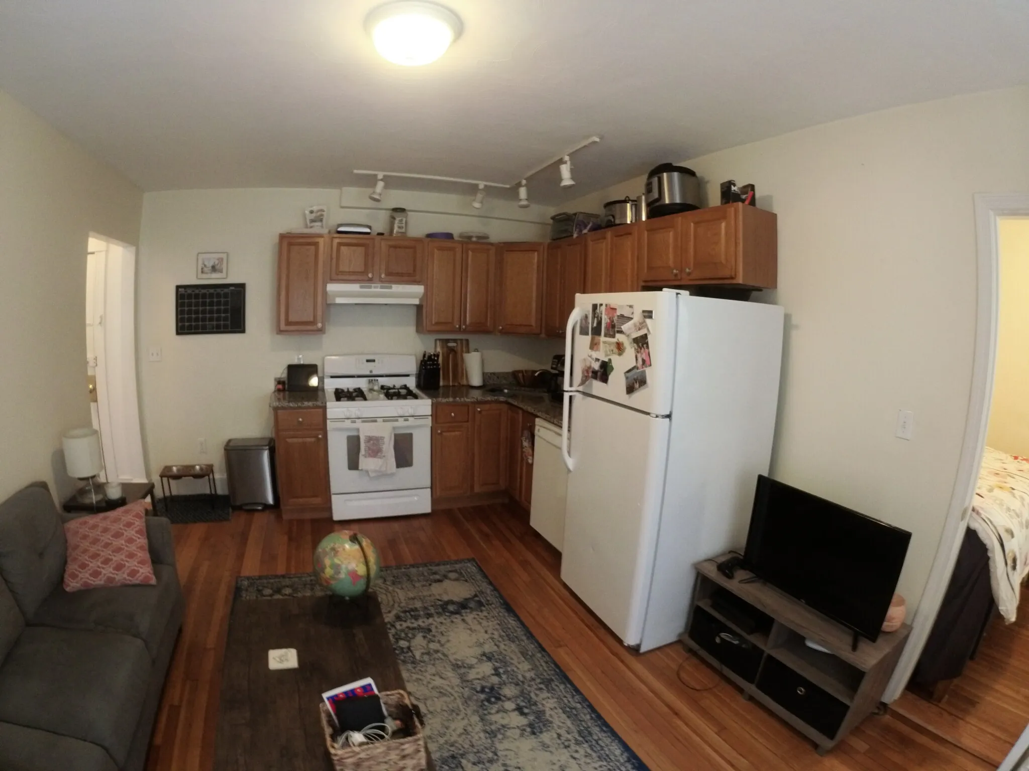 1 bed, 1 bath apartment for rent at 1615 Commonwealth Ave Unit 22, Brighton — photo 4 of 10