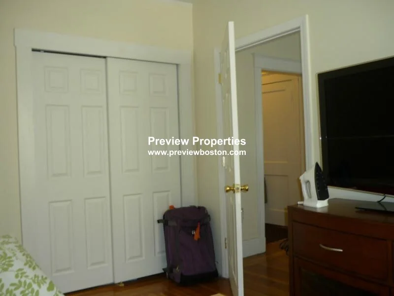 2 bed, 1 bath apartment for rent at 1615 Commonwealth Ave Unit 30P, Brighton — photo 8 of 10