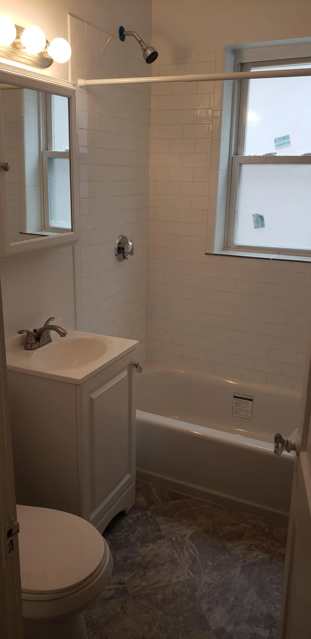 Studio bed, 1 bath apartment for rent at 1615 Commonwealth Ave Unit 5, Brighton — photo 3 of 4
