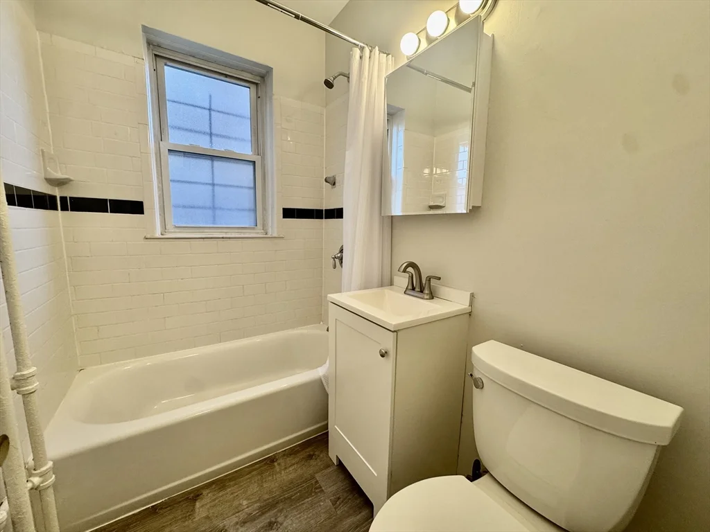 2 bed, 1 bath apartment for rent at 1615 Commonwealth Ave Unit 6, Brighton — photo 6 of 11