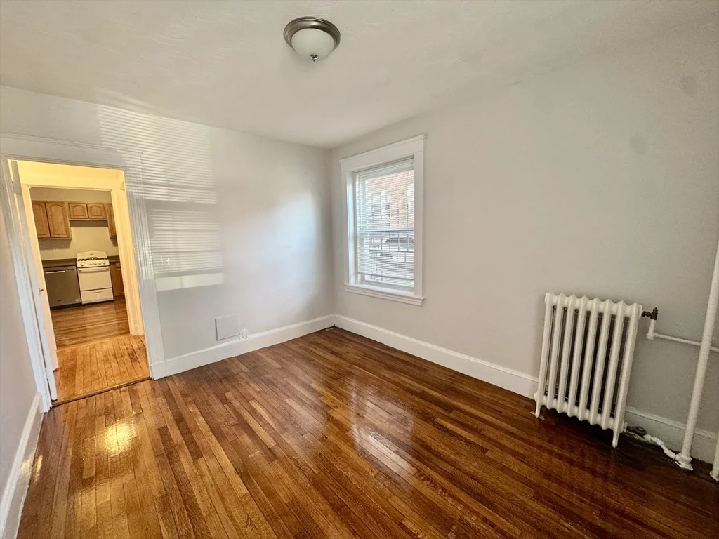 2 bed, 1 bath apartment for rent at 1615 Commonwealth Ave Unit 6, Brighton — photo 5 of 11