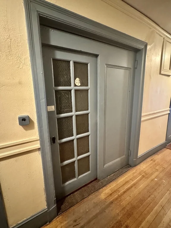 2 bed, 1 bath apartment for rent at 1615 Commonwealth Ave Unit 6, Brighton — photo 9 of 11