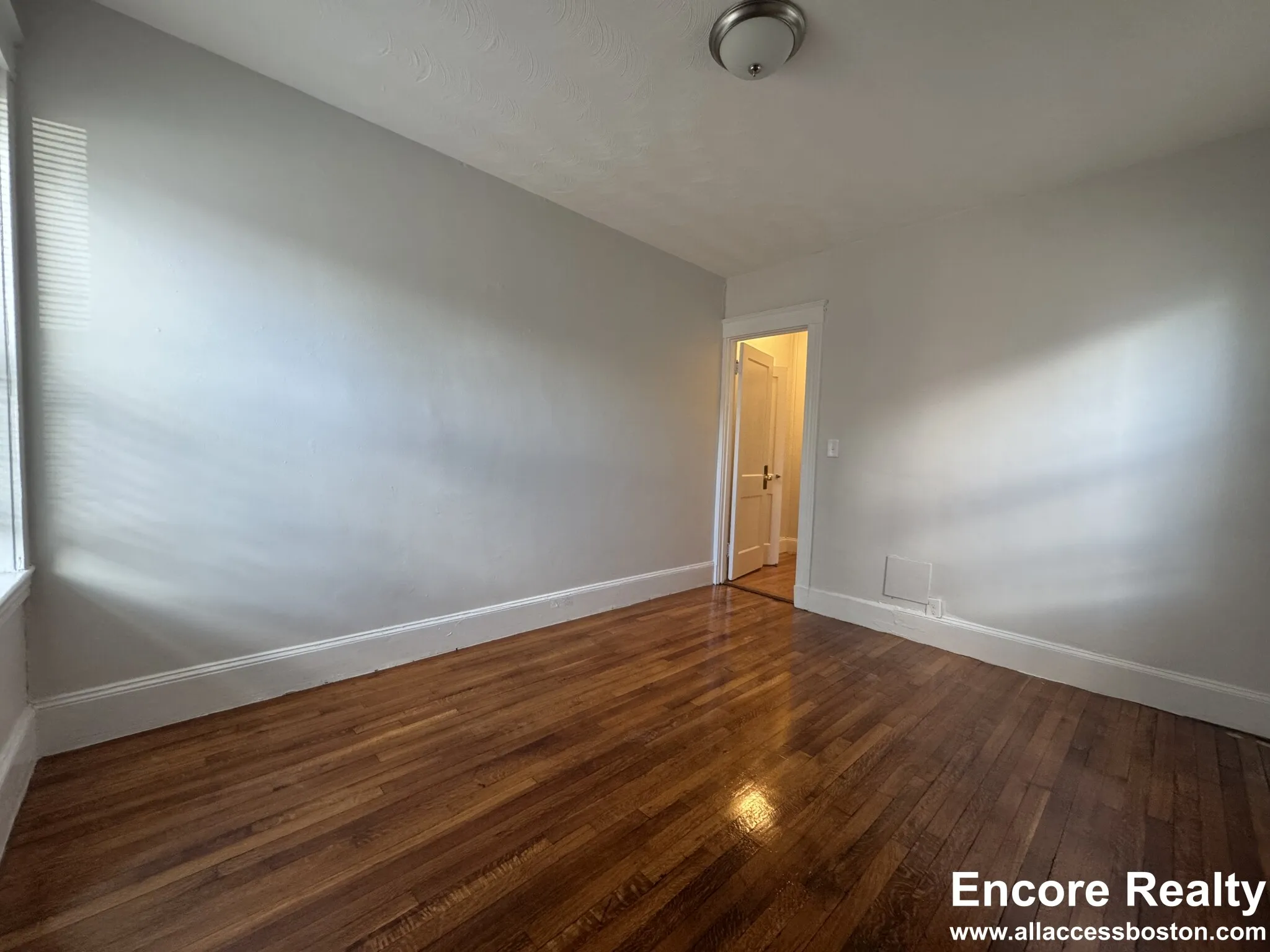 2 bed, 1 bath apartment for rent at 1615 Commonwealth Ave Unit 6A, Brighton — photo 8 of 11