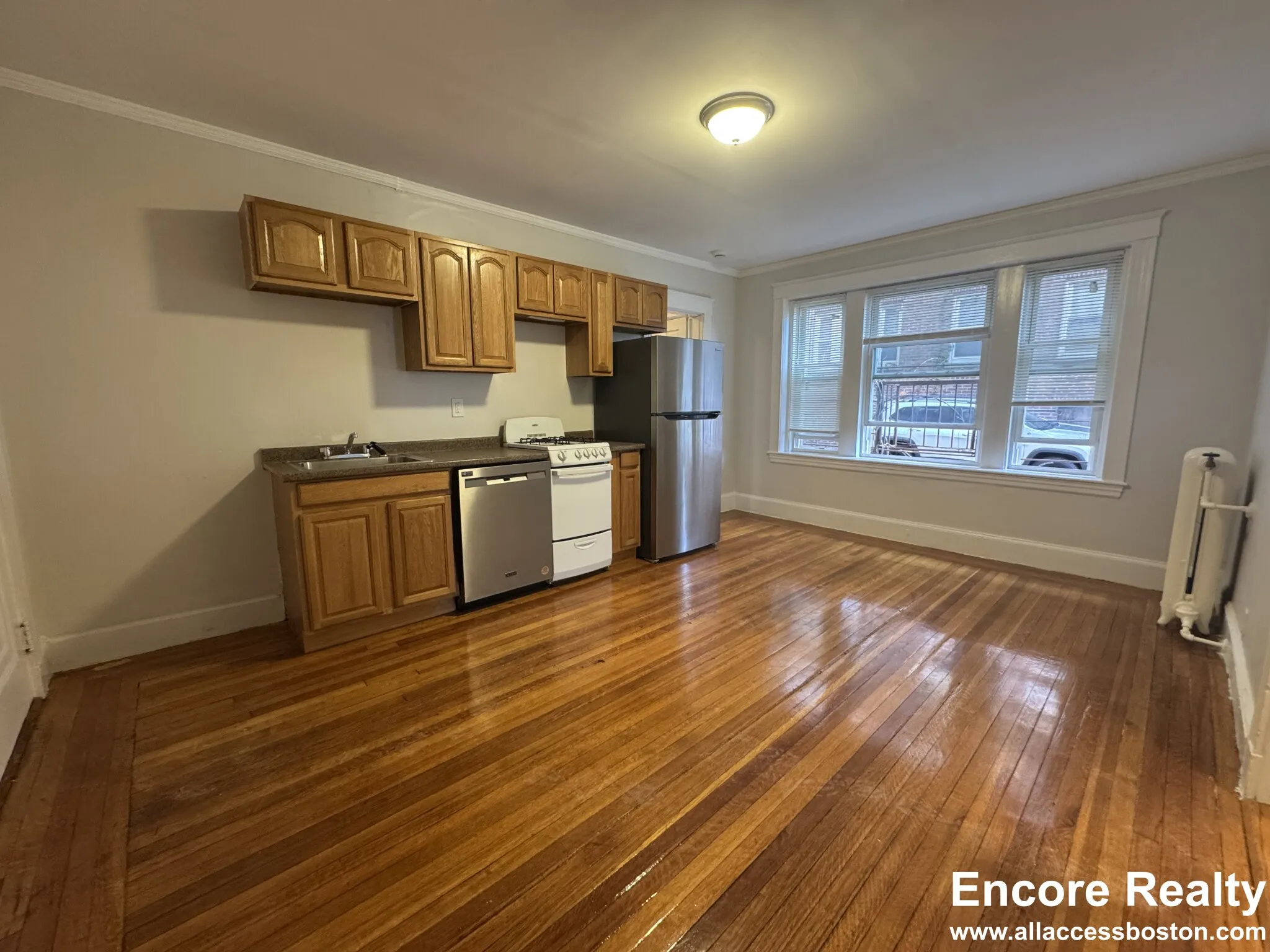 2 bed, 1 bath apartment for rent at 1615 Commonwealth Ave Unit 6A, Brighton — photo 1 of 11