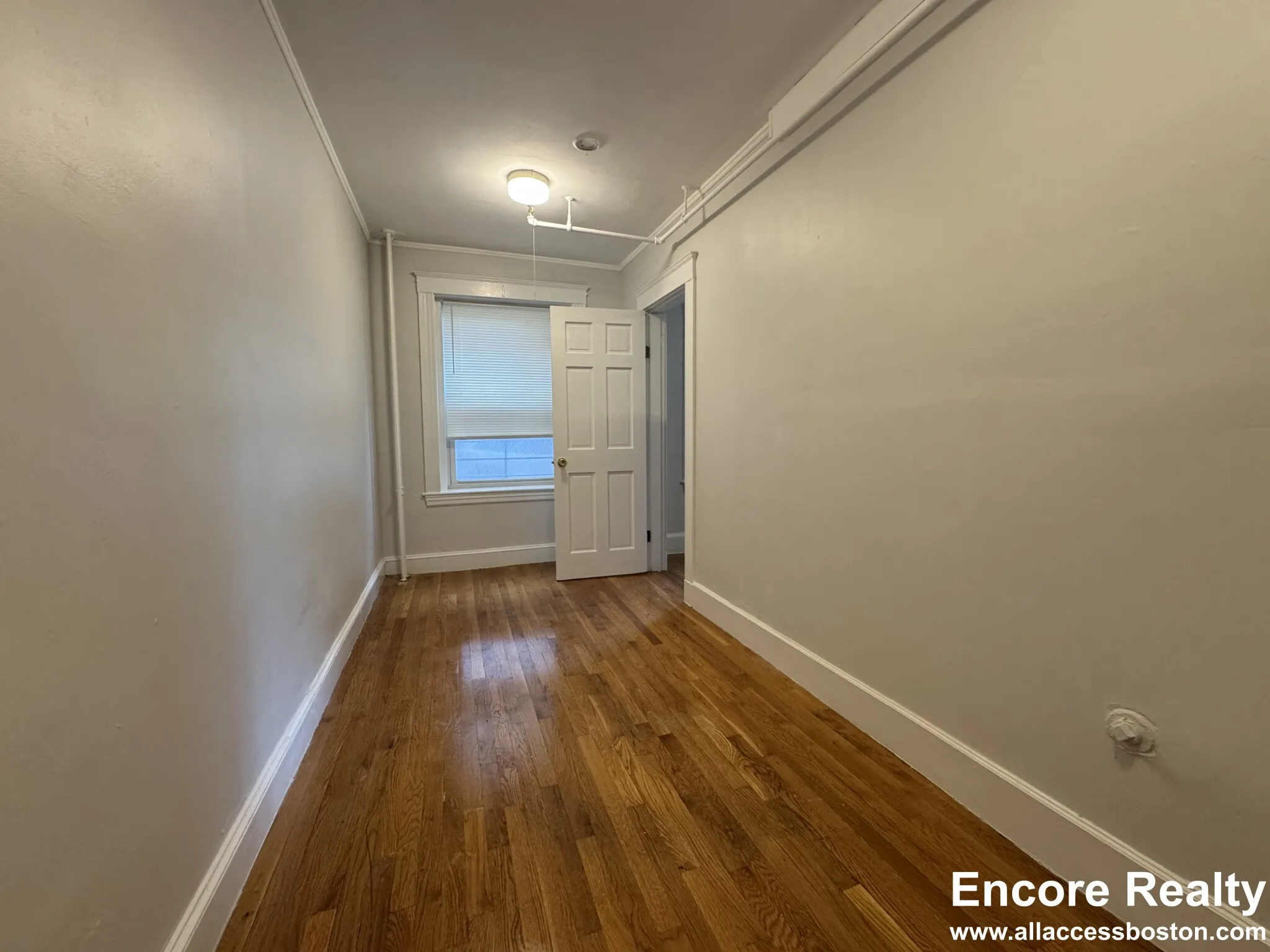 2 bed, 1 bath apartment for rent at 1615 Commonwealth Ave Unit 6A, Brighton — photo 10 of 11