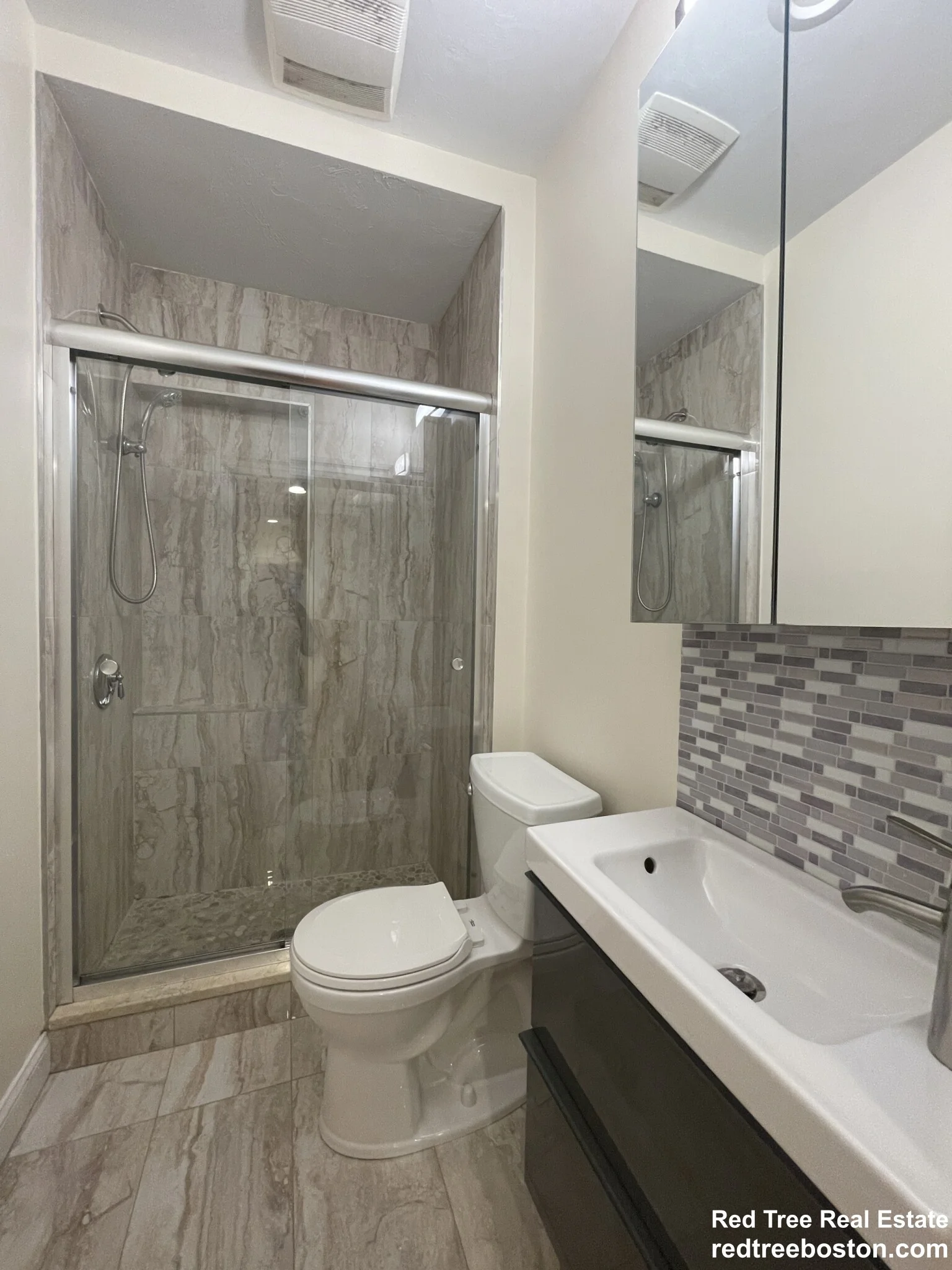 4 bed, 3 bath apartment for rent at 1616 Beacon St Unit 3A, Corey Hill — photo 12 of 17