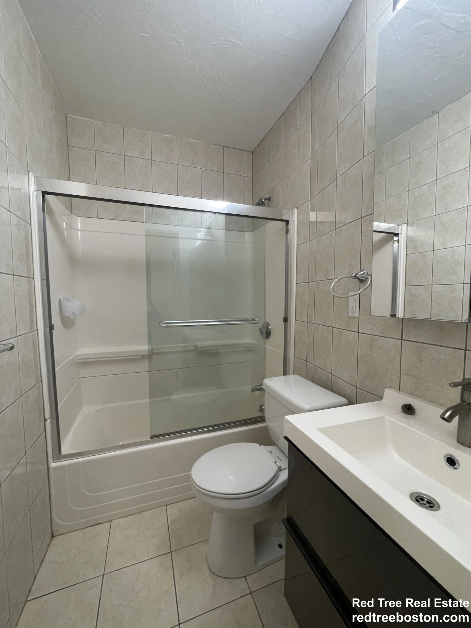 4 bed, 3 bath apartment for rent at 1616 Beacon St Unit 3A, Corey Hill — photo 15 of 17