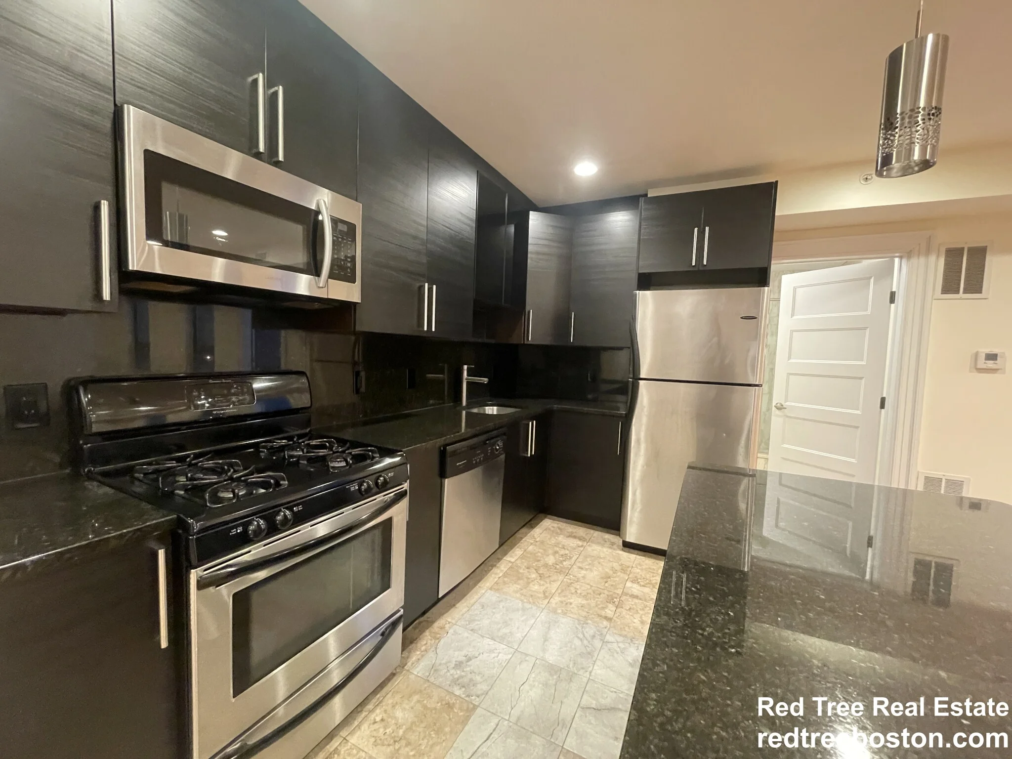 4 bed, 3 bath apartment for rent at 1616 Beacon St Unit 3A, Corey Hill — photo 4 of 17