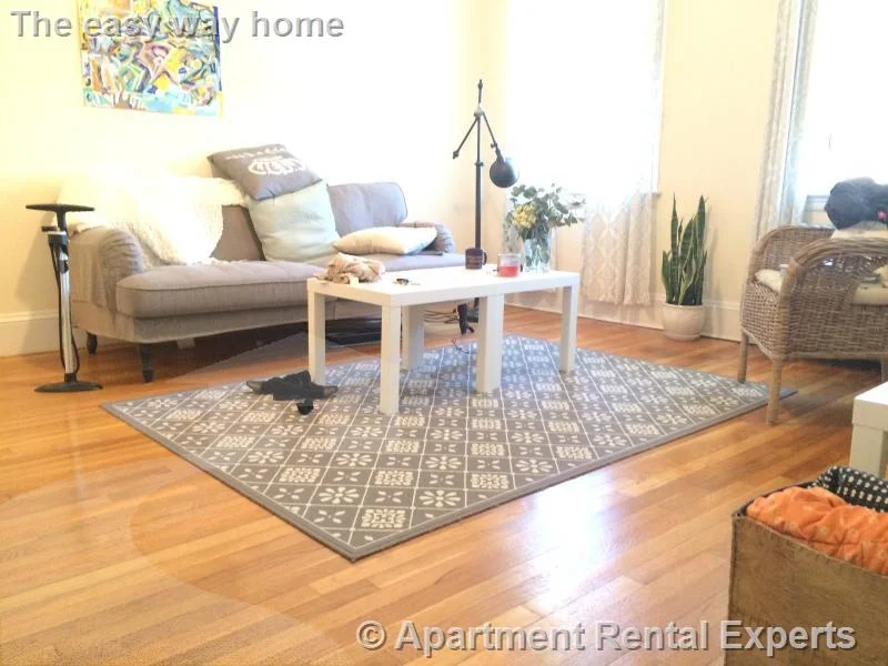 1 bed, 1 bath apartment for rent at 1616 Massachusetts Ave Unit 14, Neighborhood Nine