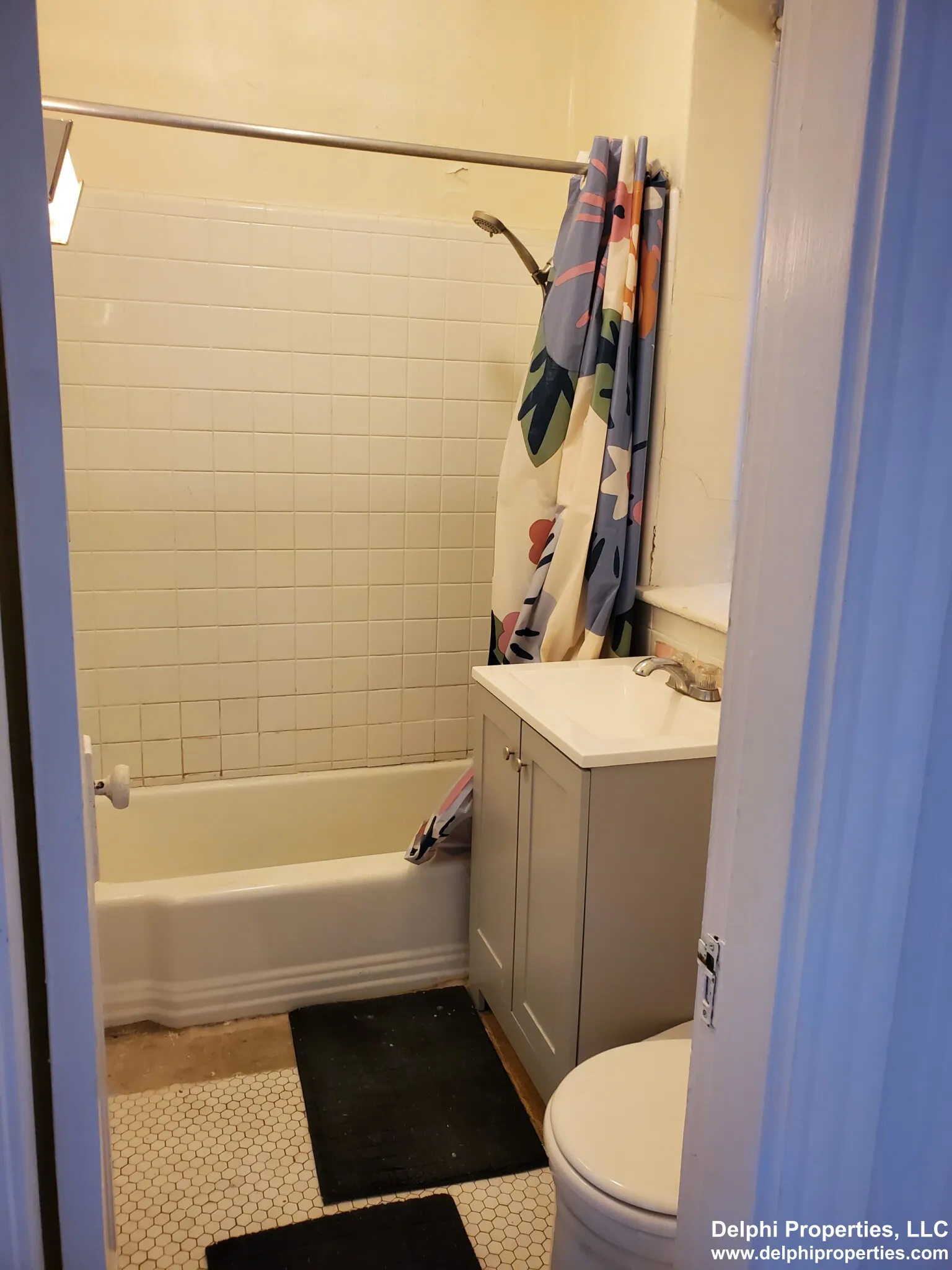 1 bed, 1 bath apartment for rent at 1616 Massachusetts Ave Unit 6, Neighborhood Nine — photo 4 of 14