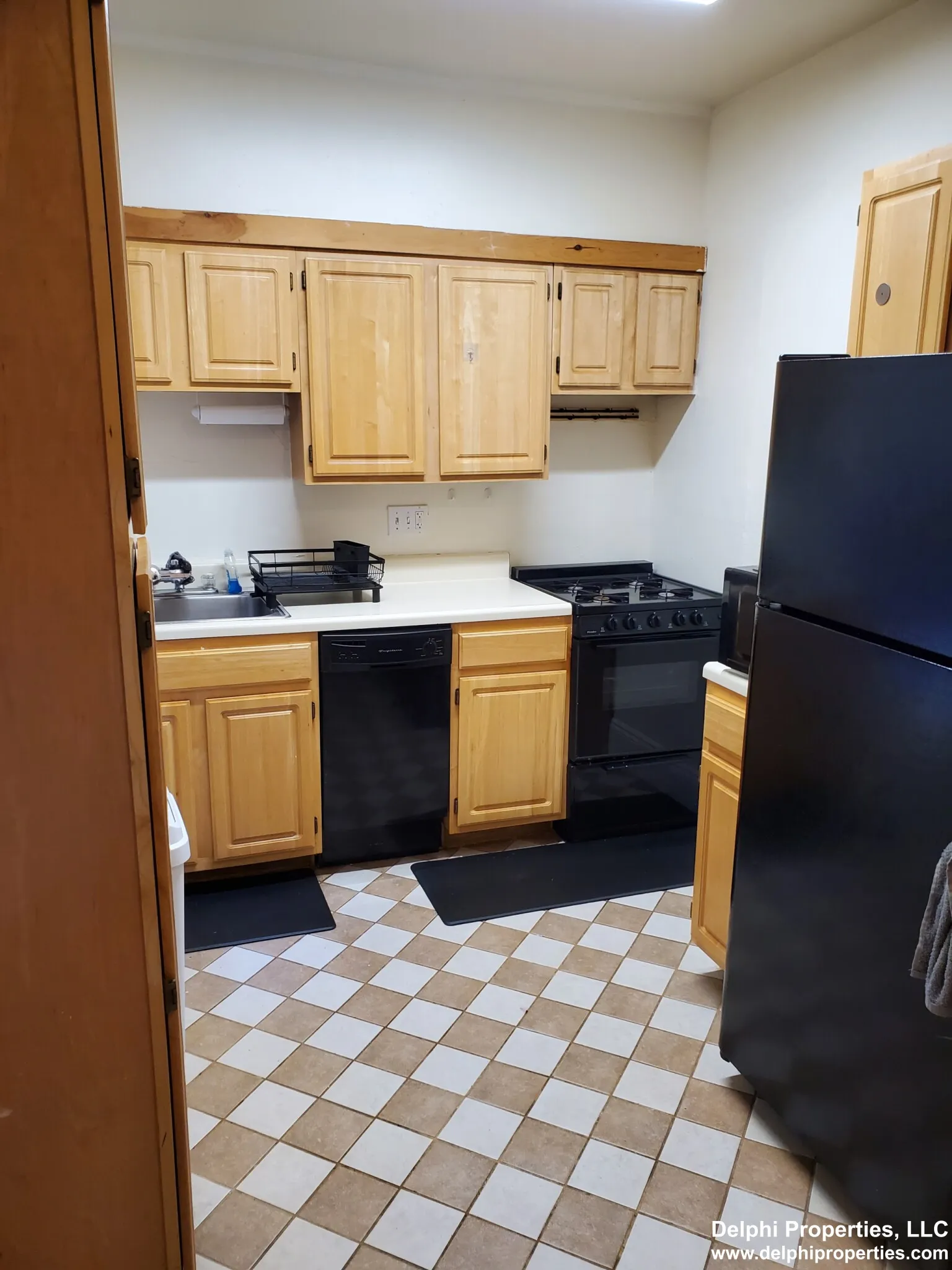 1 bed, 1 bath apartment for rent at 1616 Massachusetts Ave Unit 6, Neighborhood Nine — photo 1 of 14