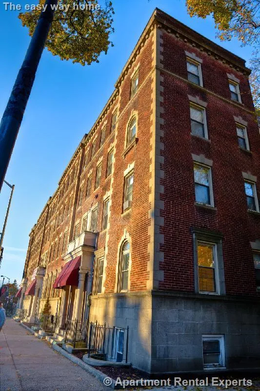 2 bed, 1 bath apartment for rent at 1616 Massachusetts Ave Unit B1, Harvard Square — photo 6 of 6