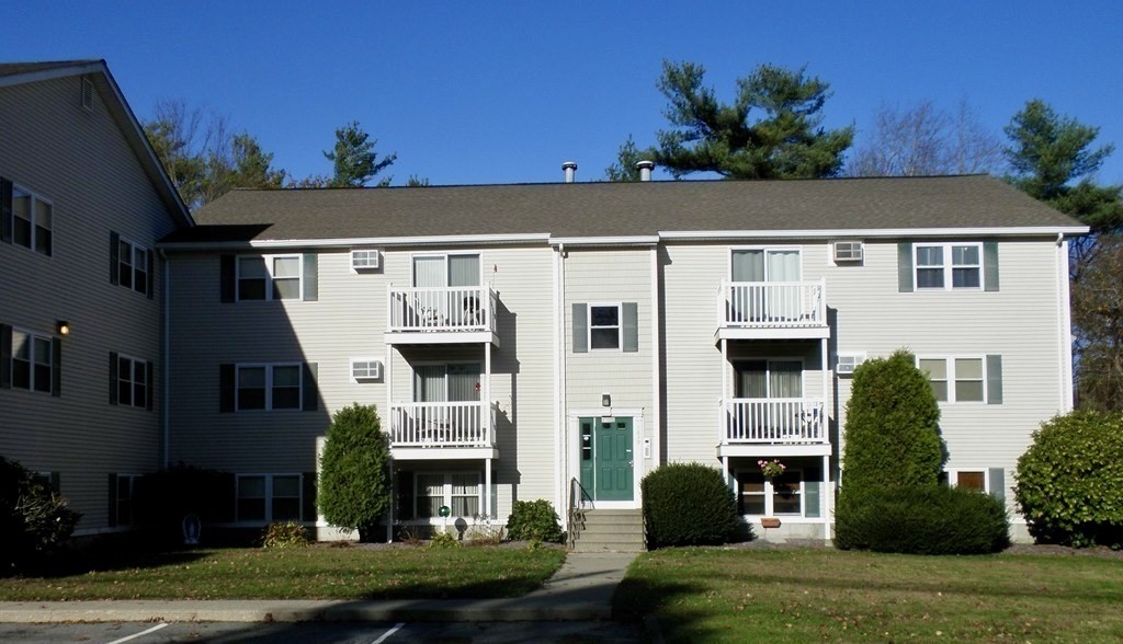 2 bed, 1 bath apartment for rent at 1619 Braley Rd Unit 98, Far North — photo 1 of 30