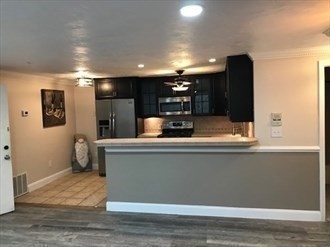2 bed, 1 bath apartment for rent at 1619 Braley Rd Unit 98, Far North — photo 6 of 30