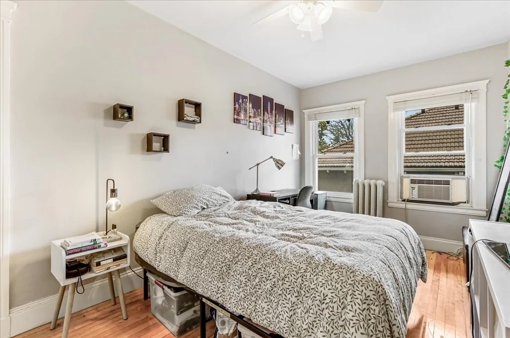 3 bed, 1 bath apartment for rent at 1619 Massachusetts Ave Unit 39, Harvard Square — photo 4 of 10