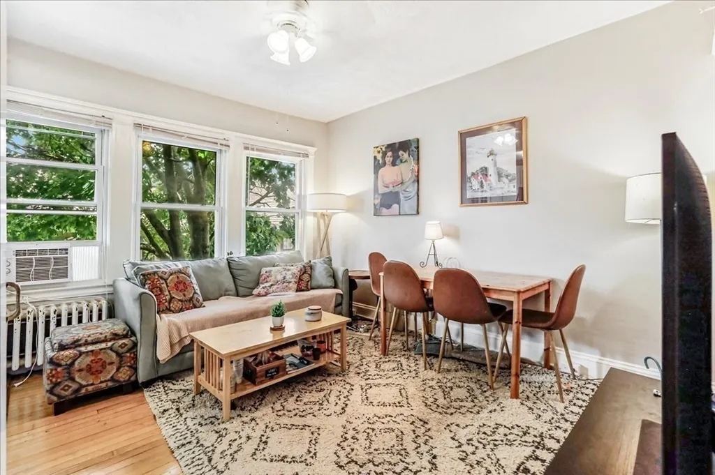 3 bed, 1 bath apartment for rent at 1619 Massachusetts Ave Unit PH37, Baldwin — photo 1 of 12