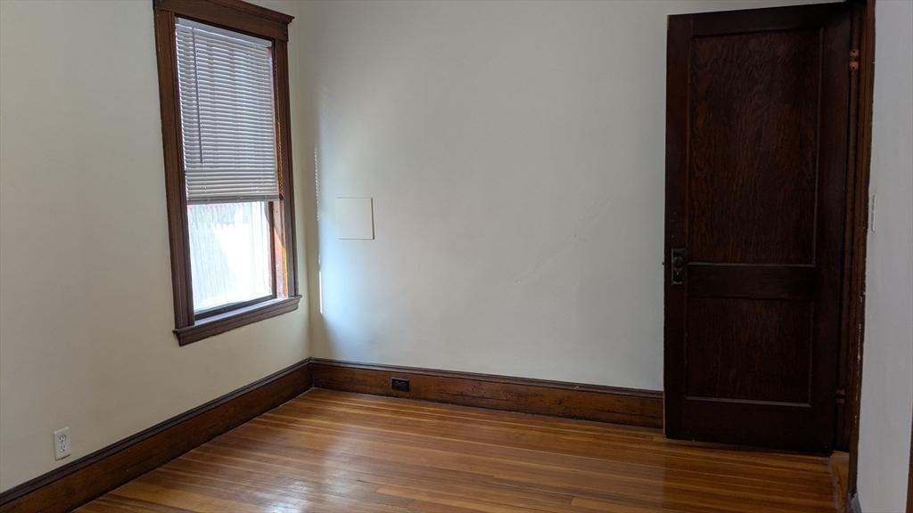 2 bed, 1 bath apartment for rent at 162-164 Langdon Ave Unit 162, Watertown — photo 13 of 25