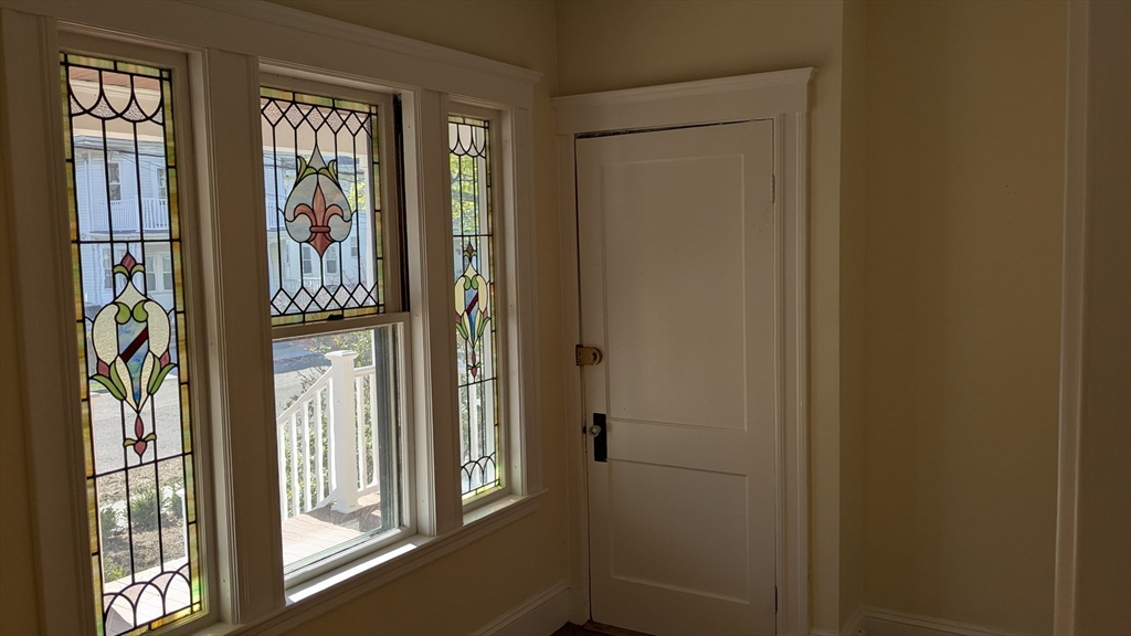 2 bed, 1 bath apartment for rent at 162-164 Langdon Ave Unit 162, Watertown — photo 2 of 25