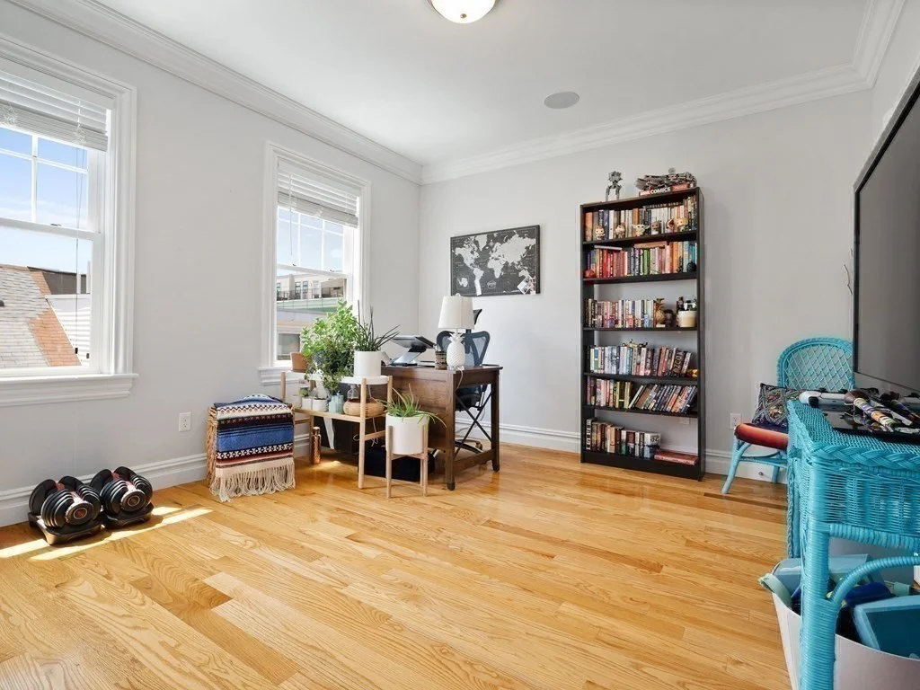 3 bed, 2 bath apartment for rent at 162 Athens St Unit 2, Boston — photo 8 of 21