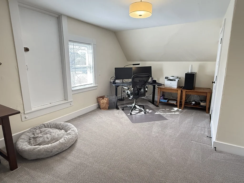5 bed, 2 bath apartment for rent at 162 Babcock St Unit 2, Coolidge Corner — photo 13 of 20