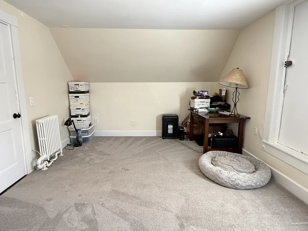 5 bed, 2 bath apartment for rent at 162 Babcock St Unit 2, Coolidge Corner — photo 14 of 20