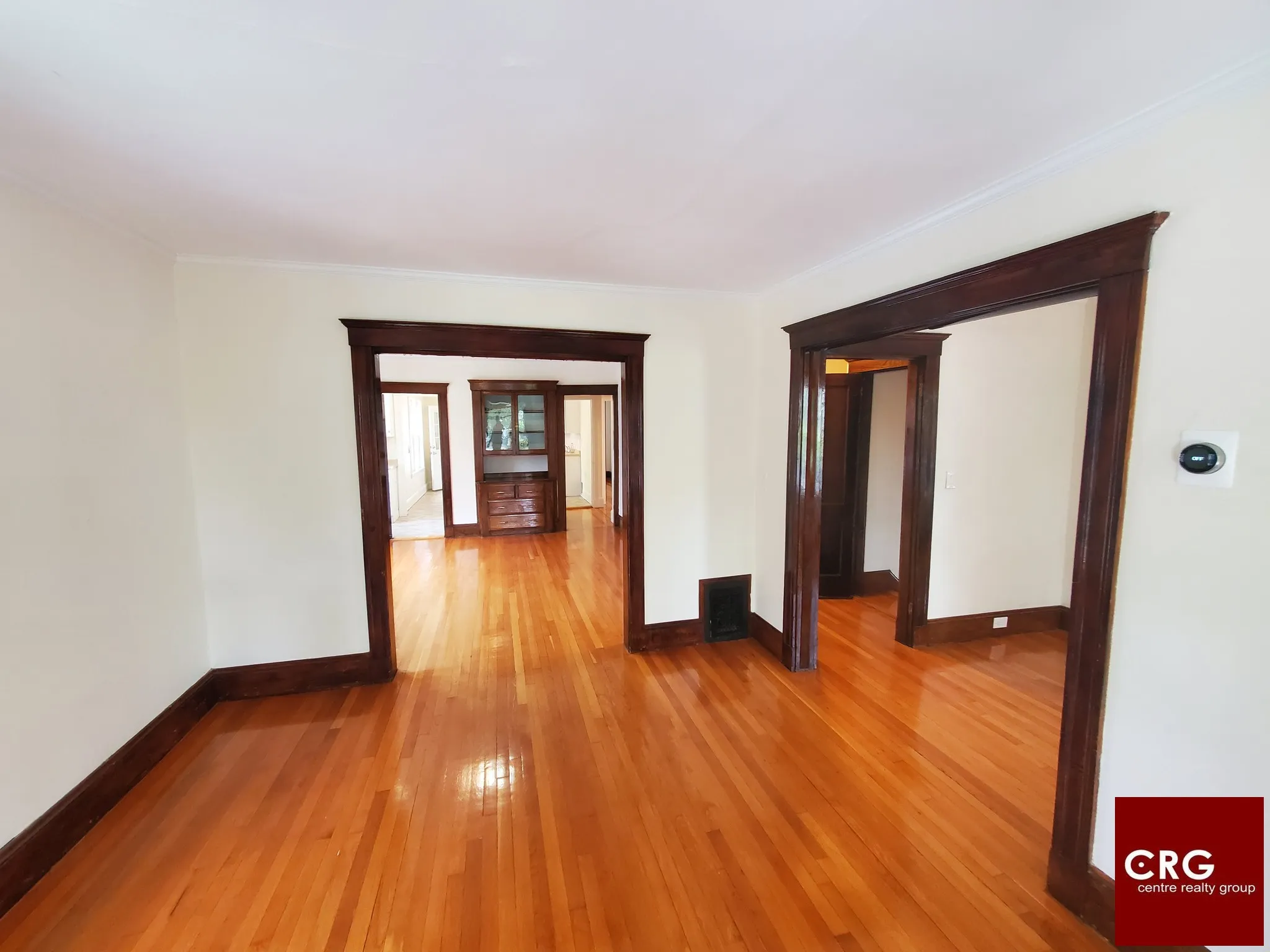 4 bed, 2 bath apartment for rent at 162 Beech St Unit 0, Belmont — photo 2 of 8