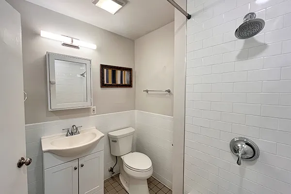 2 bed, 1 bath apartment for rent at 162 Broadway Pl Unit 162-2, East Somerville — photo 4 of 13