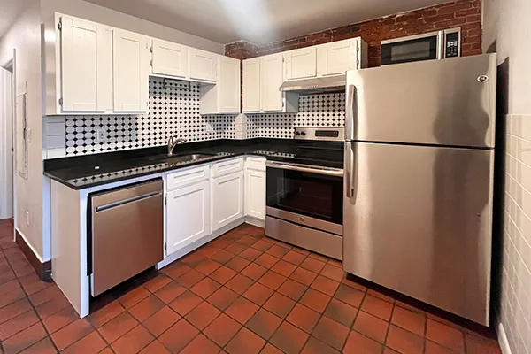 2 bed, 1 bath apartment for rent at 162 Broadway Pl Unit 162-2, East Somerville — photo 8 of 13