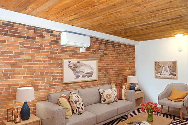 4 bed, 2 bath apartment for rent at 162 Broadway Unit 162-3, East Somerville — photo 3 of 11