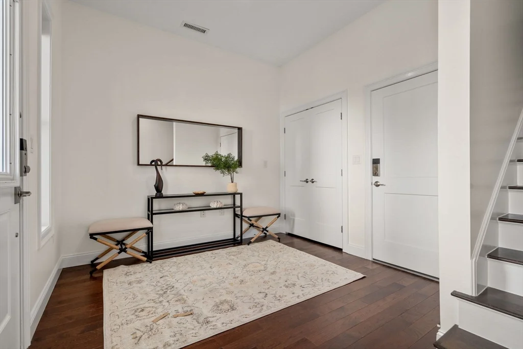2 bed, 1 bath apartment for rent at 162 Clark St Unit TH, Kendall Square — photo 12 of 21