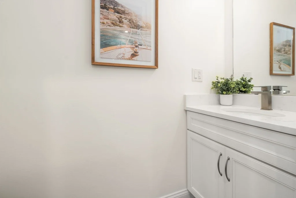 2 bed, 1 bath apartment for rent at 162 Clark St Unit TH, Kendall Square — photo 16 of 21