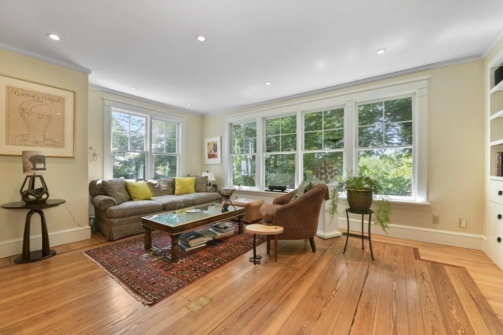 6 bed, 4+ bath apartment for rent at 162 Coolidge Hill, Coolidge Hill — photo 10 of 34