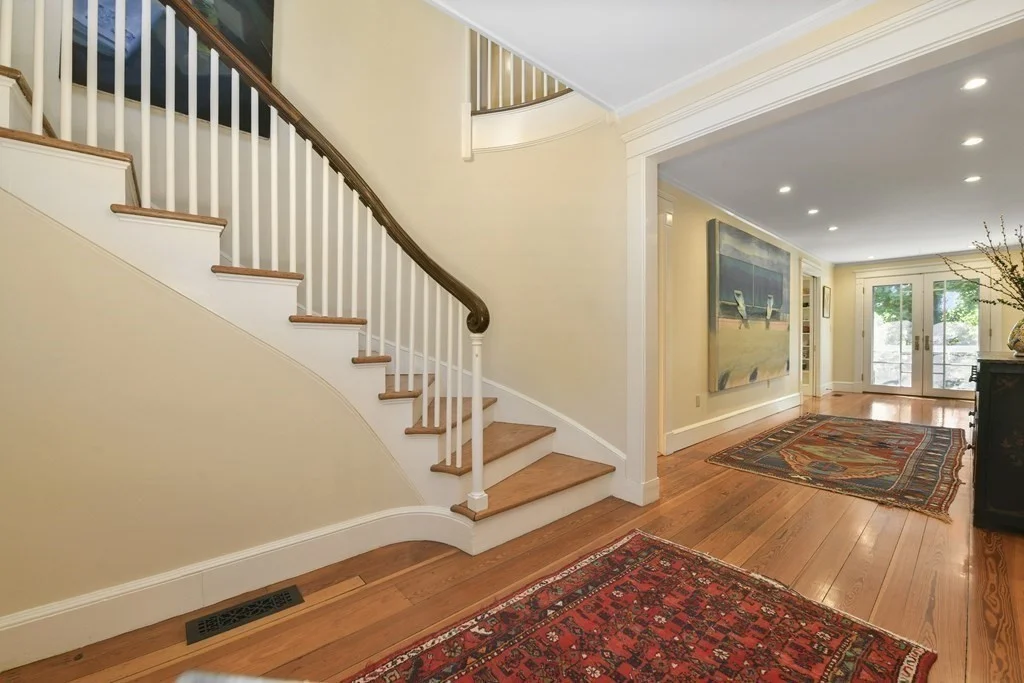6 bed, 4+ bath apartment for rent at 162 Coolidge Hill, Coolidge Hill — photo 15 of 34