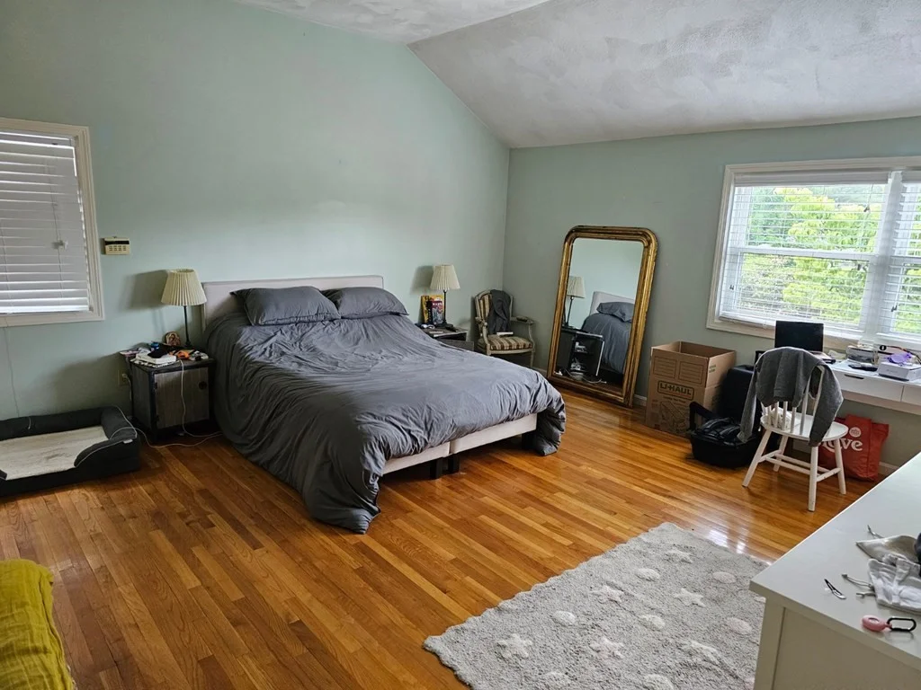 5 bed, 2 bath apartment for rent at 162 East Emerson, Lexington — photo 10 of 15