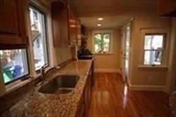 3 bed, 1 bath apartment for rent at 162 East Side Pkwa Unit 1, Newton — photo 15 of 24