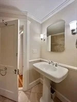 3 bed, 1 bath apartment for rent at 162 East Side Pkwa Unit 1, Newton — photo 9 of 24