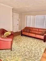 3 bed, 1 bath apartment for rent at 162 East Side Pkwa Unit 1, Newton — photo 3 of 24