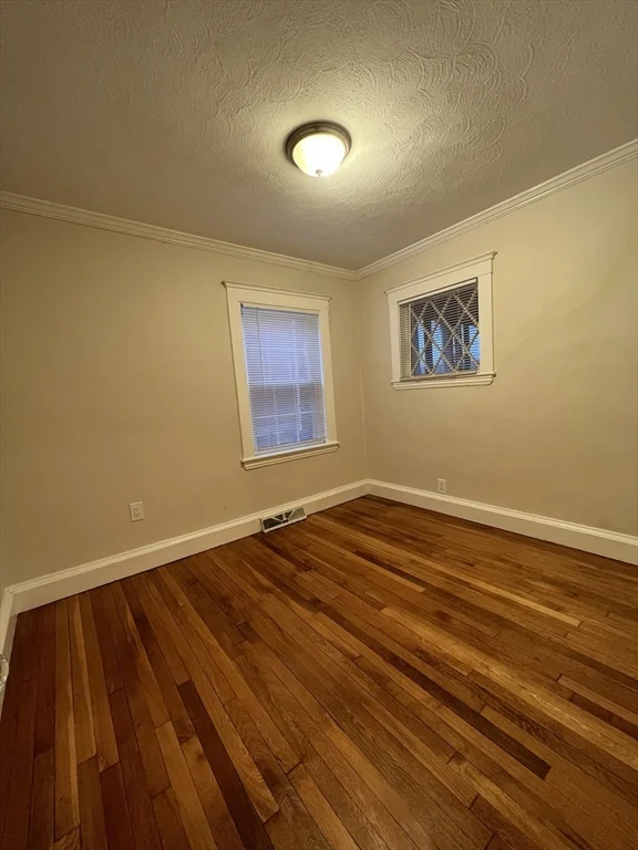 1 bed, 1 bath apartment for rent at 162 East Side Pkwa Unit 1, Newton — photo 16 of 22