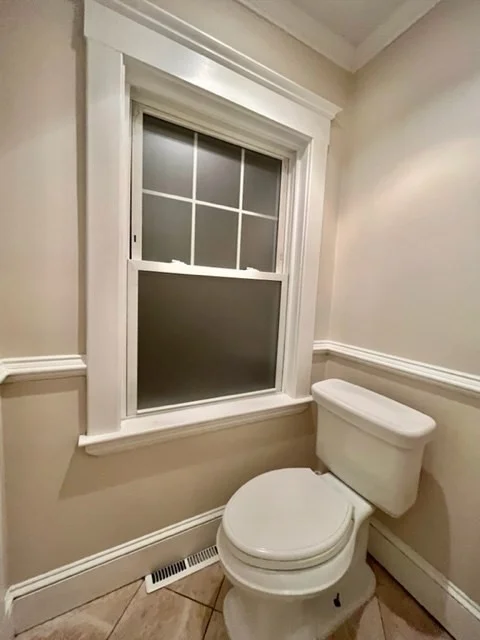 1 bed, 1 bath apartment for rent at 162 East Side Pkwa Unit 1, Newton — photo 14 of 22