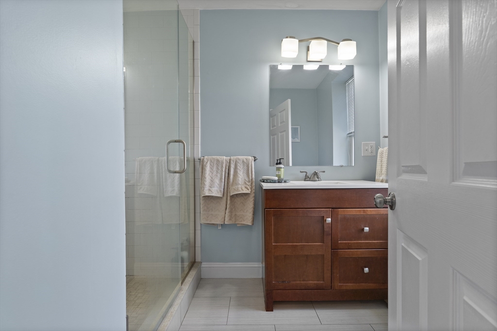 1 bed, 1 bath apartment for rent at 162 F St Unit 2, South Boston — photo 5 of 5